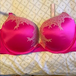 Victoria secret 38D